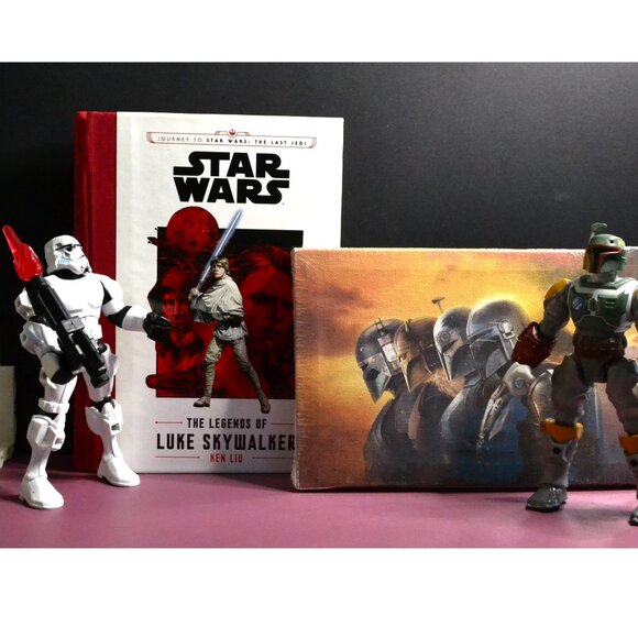 Other - Star Wars Collection 2 Figures Book Wall Decor Sci Fi Movies Mandalorian